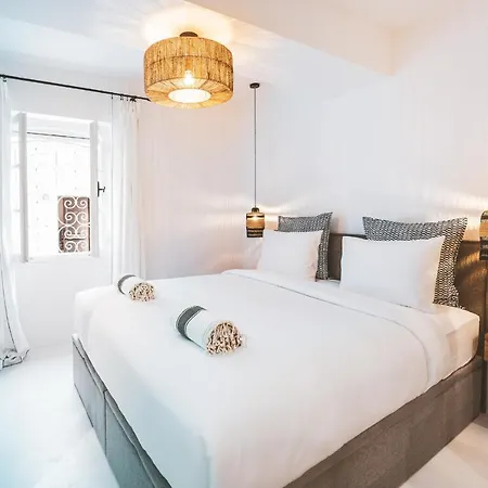 La Des Bouchonniers * Сен-Тропе